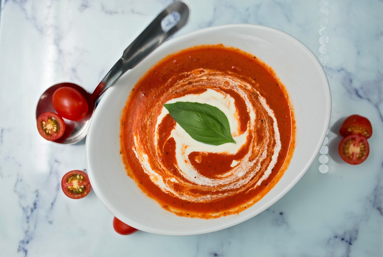 tomato soup, tomato, cream